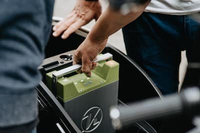 Les batteries lithium-soufre : une alternative prometteuse pour les véhicules électriques