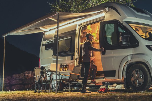 Dans quel endroit stationner son fourgon aménagé pour dormir ?